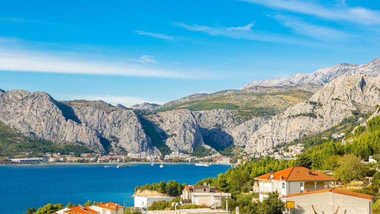 Roza * Omiš