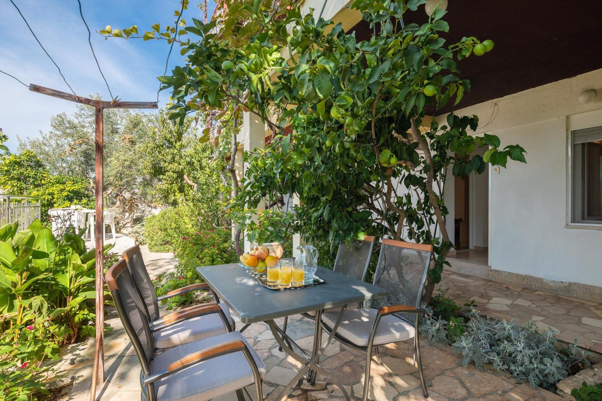 Roza Apartment