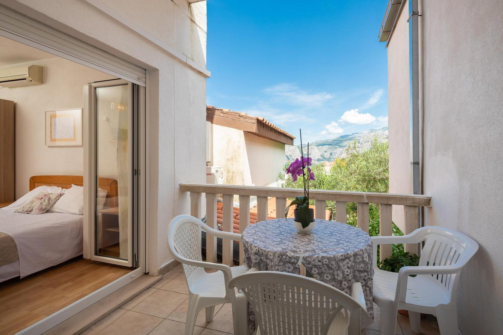 Roza Apartment
