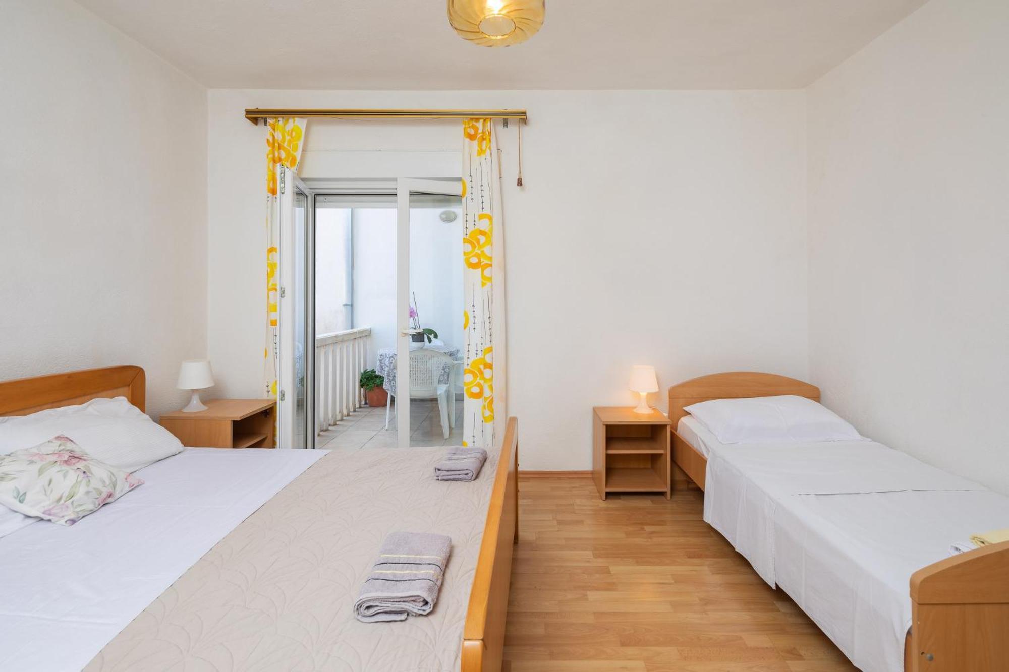 Apartment Roza Omiš
