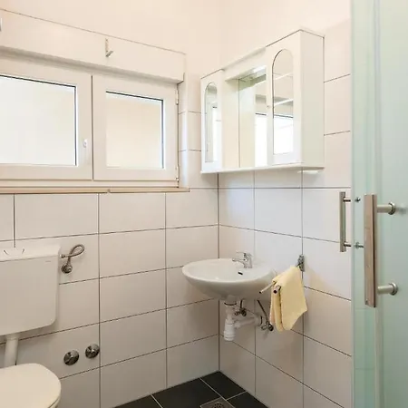 Apartments Roza Omis Exterior photo