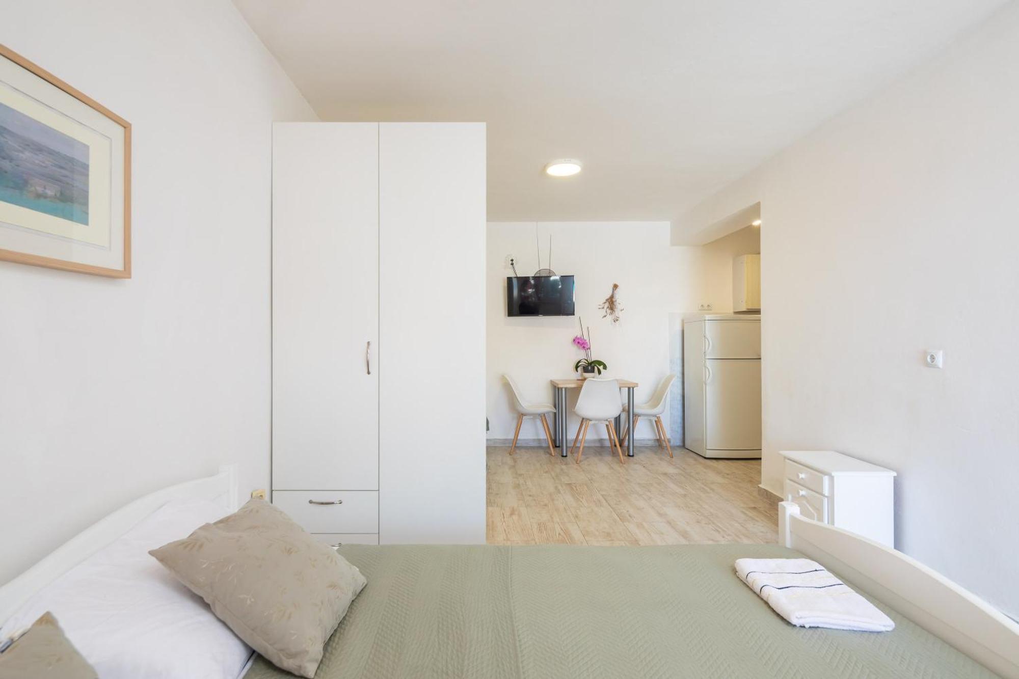 Roza Apartment *