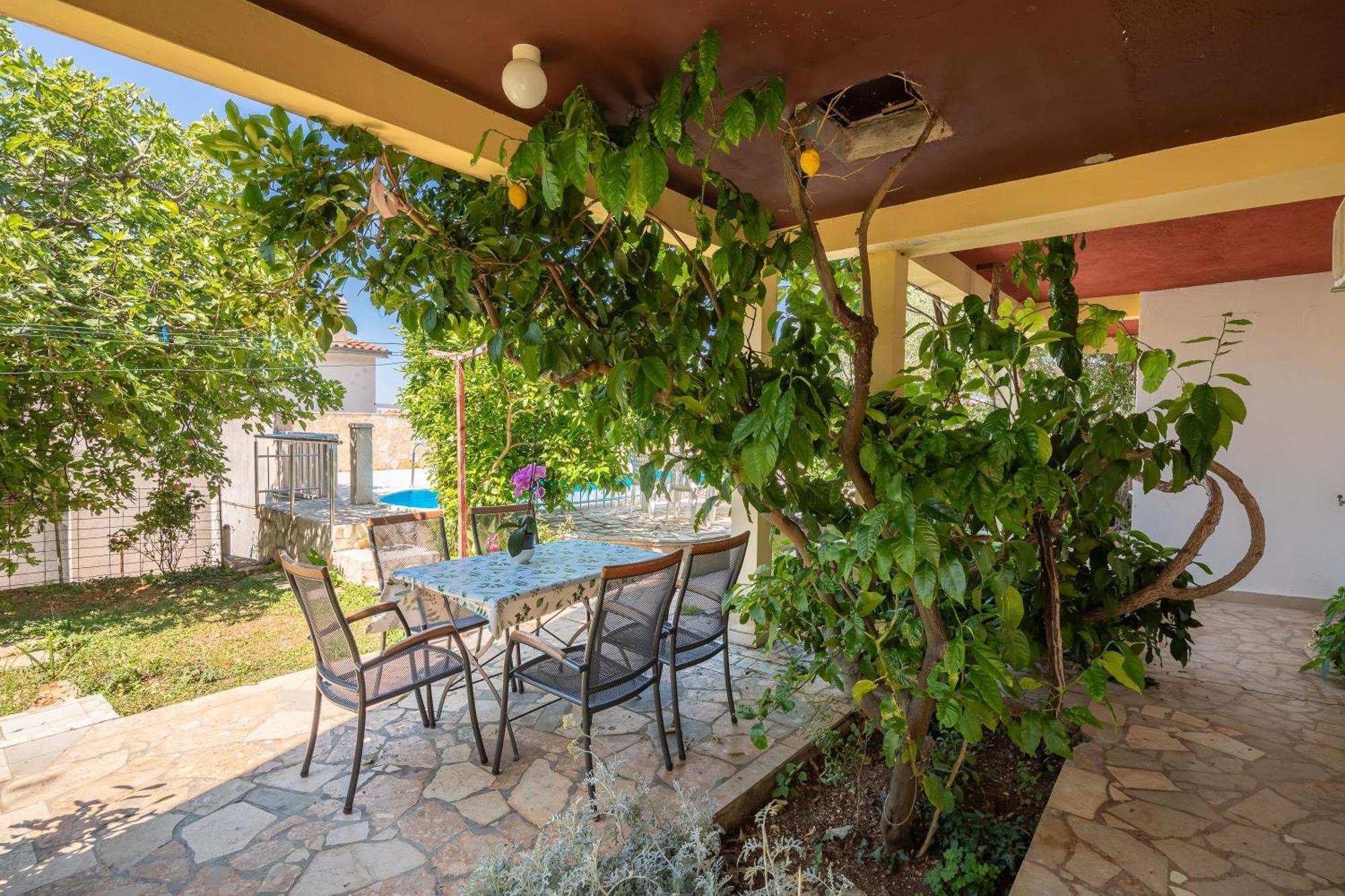 Roza Apartment Omis